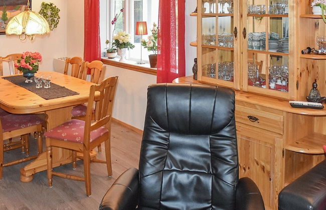 8 Person Holiday Home in Sæbø - Foto 24