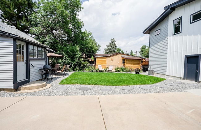 The Tennyson Adventure A Luxury Townhome With Private Balcony - Photo 6