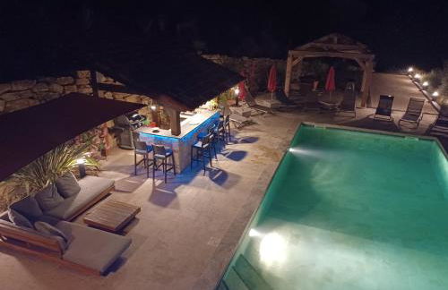 Maison en pierre, piscine, spa - Foto 24