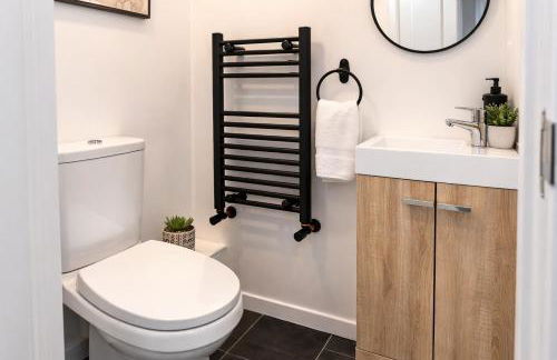 That's Amore House 3 bedroom house with parking walking distance to Sandbach town - Photo 13