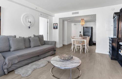 1100 West South Beach Luxe Miami Condos by Joe Semary - Foto 14