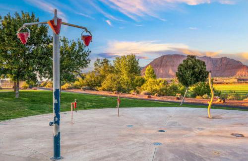 Paradise Village at Zion 28 Private Hot Tub, Outdoor firepit, and Community Pool - Foto 46