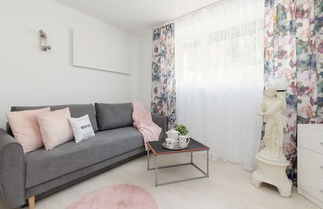 Underground Studio Saska by Renters - Foto 1