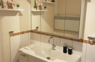 City Apartments - Photo 20