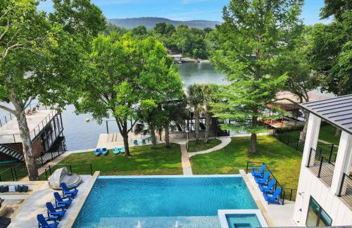 Palm Paradise on Lake LBJ with Concierge Services - Foto 2