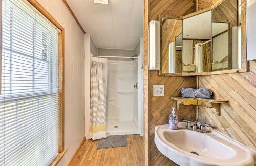 Family-Friendly Sanctuary BBQ, Patio and Yard - Foto 17