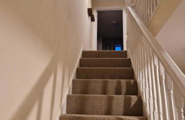 Purdie Close Holiday Let - Foto 28