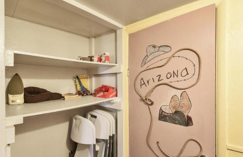 The Bunk House Historic Cabin Firepit Pet-Friendly Near Grand Canyon - Photo 16