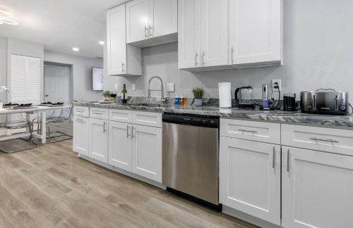 Renovated Home in Hollywood - Foto 14