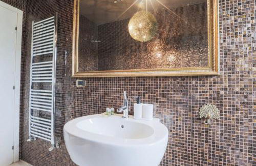 Villa Artistica con Piscina e Giardino - Foto 43