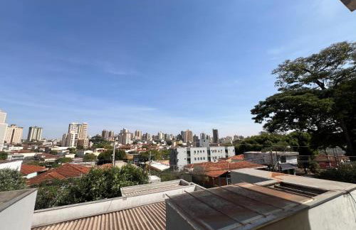 Apê Espaçoso 3 Qtos no coração da cidade - Foto 18