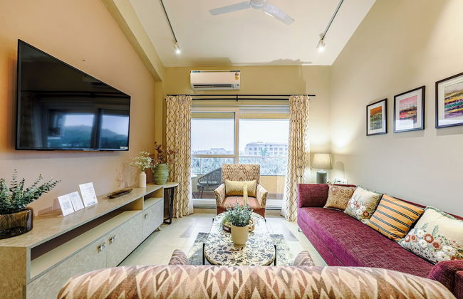 Alaya Stays Veera Serina 3 BHK with Pool - Foto 27