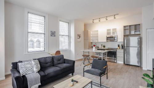 CozySuites at Sky Central - Foto 3