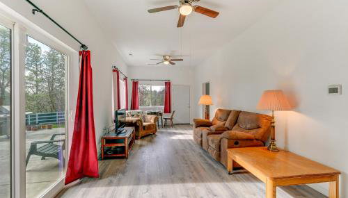 Charming Grants Pass Cottage with Patio and Gas Grill! - Foto 4