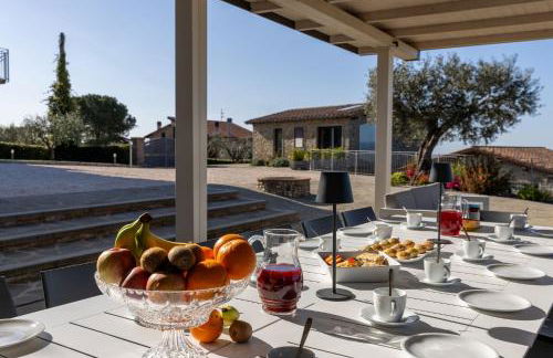 Villa Acquaviva with Panoramic, Private Pool and Gym - by PosarelliVillas - Foto 45