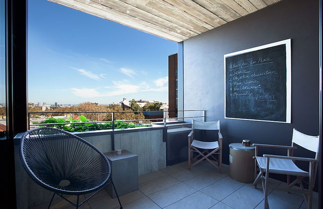 Short Lane Apartments by Urban Rest - Photo 10