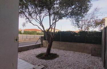 Appart t2 - jusqu'à 4 couchages - avec jardin - Foto 22