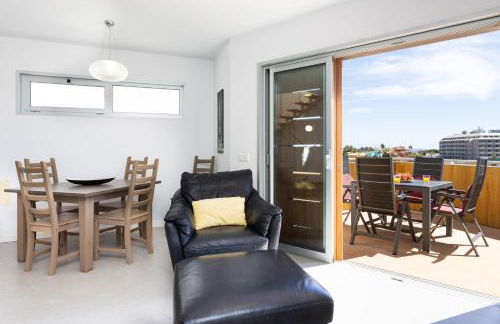 Seafront Penthouse in El Medano - Foto 16