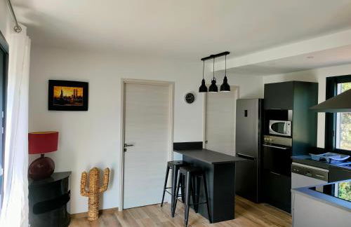 Jardin et 2 chambres centre St Florent - Foto 7