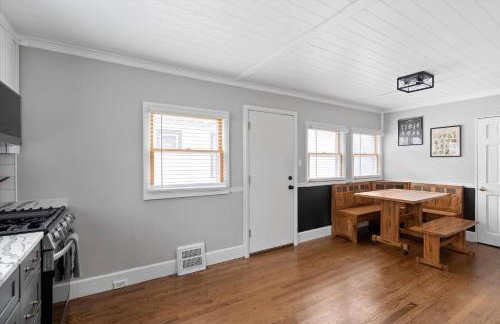 Whole House in Bay View + Fenced-in Yard + Parking - Foto 5