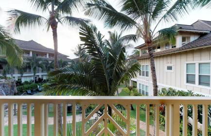 F211 Second Floor 3-bedroom Poolside Lanai - Foto 14