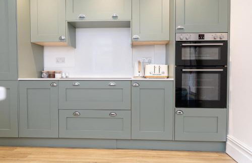 Bay City Studio Apartments - Foto 35