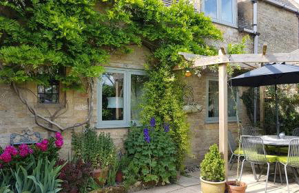 Graziers Cottage - character Cotswold cottage with inglenook, parking and pub nearby - Foto 21