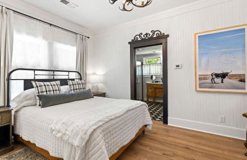 Cozy Cottage in the Heart of Johnson City - Foto 13