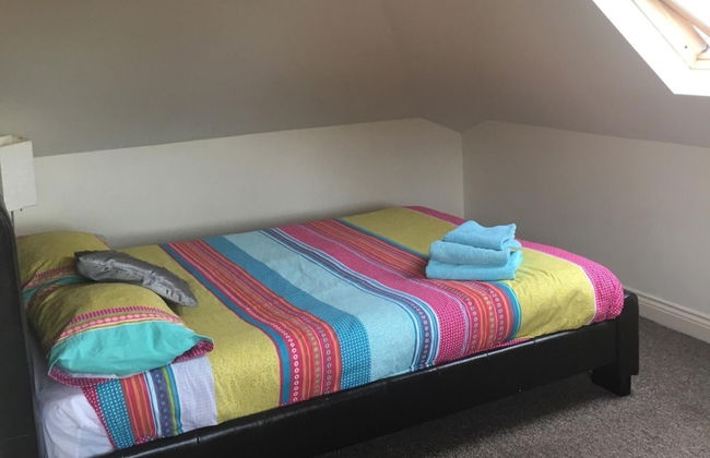 6 Bed-sleeps 12-hot Tub-free Parking-pet Friendly - Photo 12