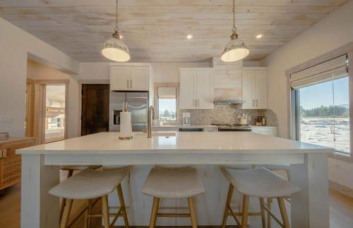 Wilderness Club Nest - Modern Cabin Retreat for 9 with Hot Tub - Foto 28