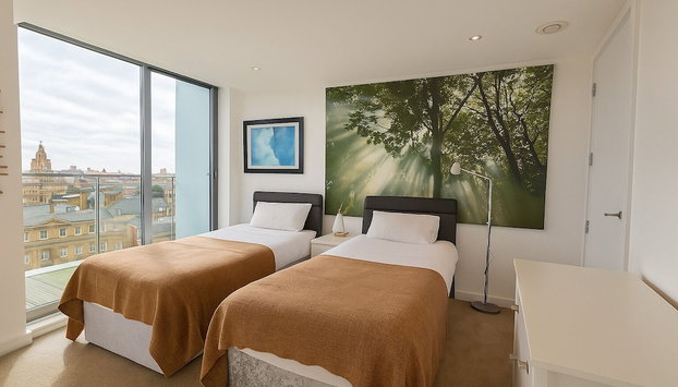 Liverpool City Centre Penthouse, Huge Balcony & Skyline Views, Secure Parking - Foto 4, Habitación
