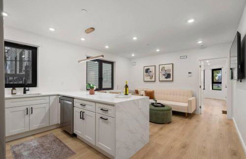 Modern Coastal City Stay Waterfront and Airport - Foto 4