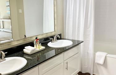 Spacious 2BR&2BA Med Center APT, Free parking&shuttle - Foto 13