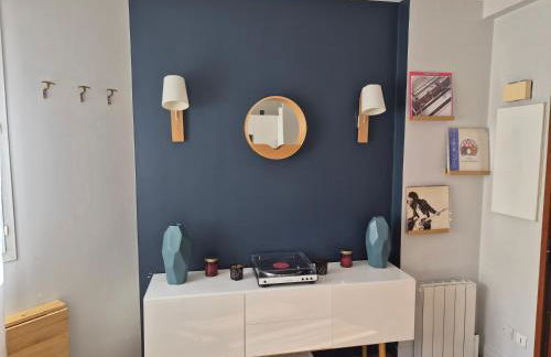 Studio climatisé avec balcon proche Champs-Élysées - Foto 8