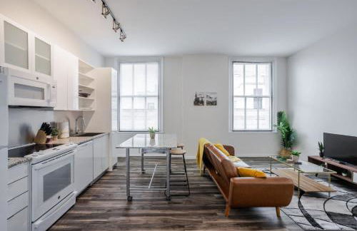 CozySuites at Sky Central - Foto 36