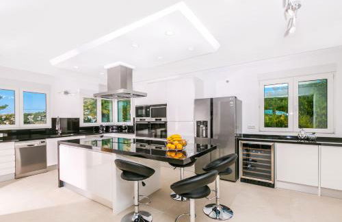 Casa Juana is a modern, luxury, exclusive, 6 bedroom villa. - Foto 60