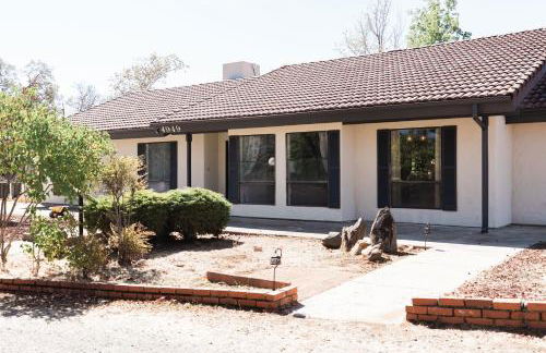 Moon Ranch - a gateway to Yosemite - Photo 7