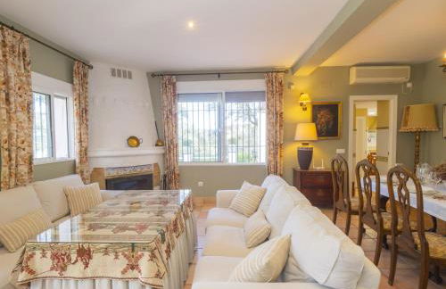 Cubo's Quinta de los Cisnes & minigolf included - Foto 16