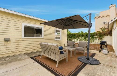 Draper Bungalow By CoastVH - Charming 1940 - Photo 29