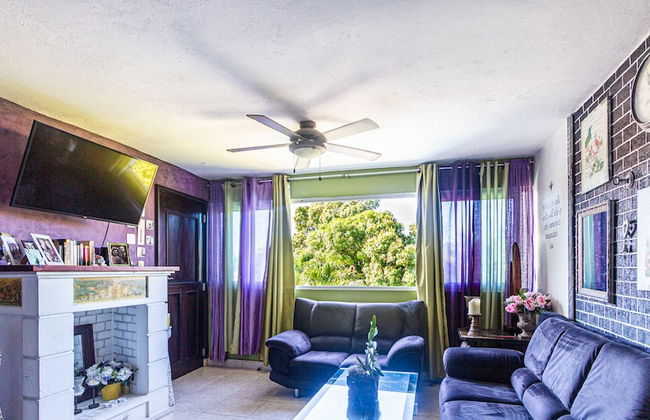 Artist's Loft With Private Jacuzzi & Roof Terrace - Photo 8