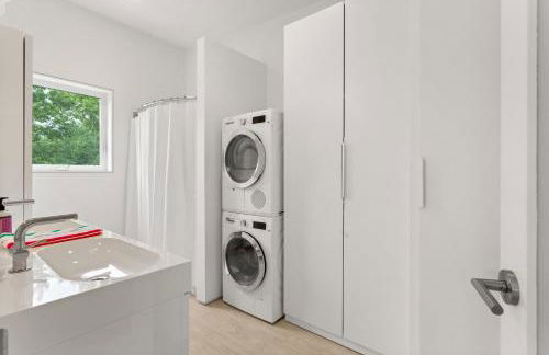 Private Oasis easy access to Park and Town - Foto 22