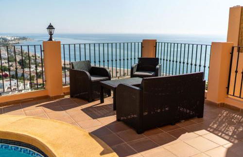 Chalet con vistas al mar y piscina - Foto 11