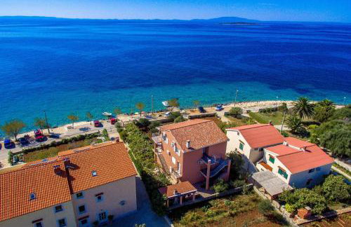 Apartments Ivan Sea View in Peaceful Lun - Photo 69