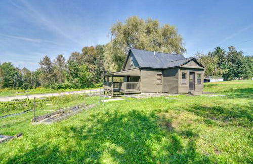 Maine Vacation Rental Less Than 1 Mi to Portage Lake Beach - Foto 3