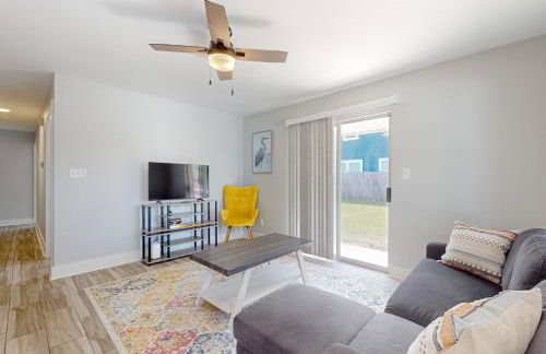 Downtown Duplex with Fire Pit 1 Mi to Waterfront - Foto 4