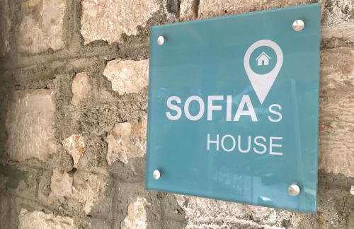 Sofia’s House - Photo 9