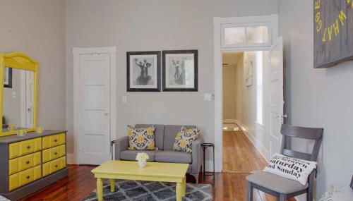 414B Waldburg st · 2 Bedroom Oasis near Forsyth Park - Foto 2