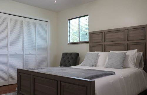 4/3.5 House with pool- Boynton Beach, FL. - Photo 77