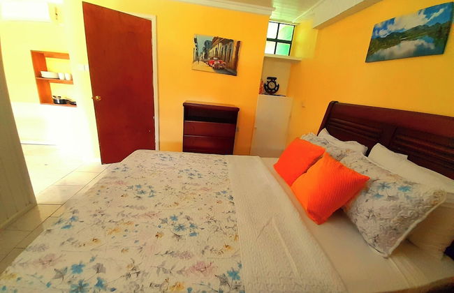 Pinard's Mountain Resort- Cottage 6 - Photo 20