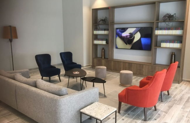 Livensa Living Studios Valencia Marina Real - Photo 4